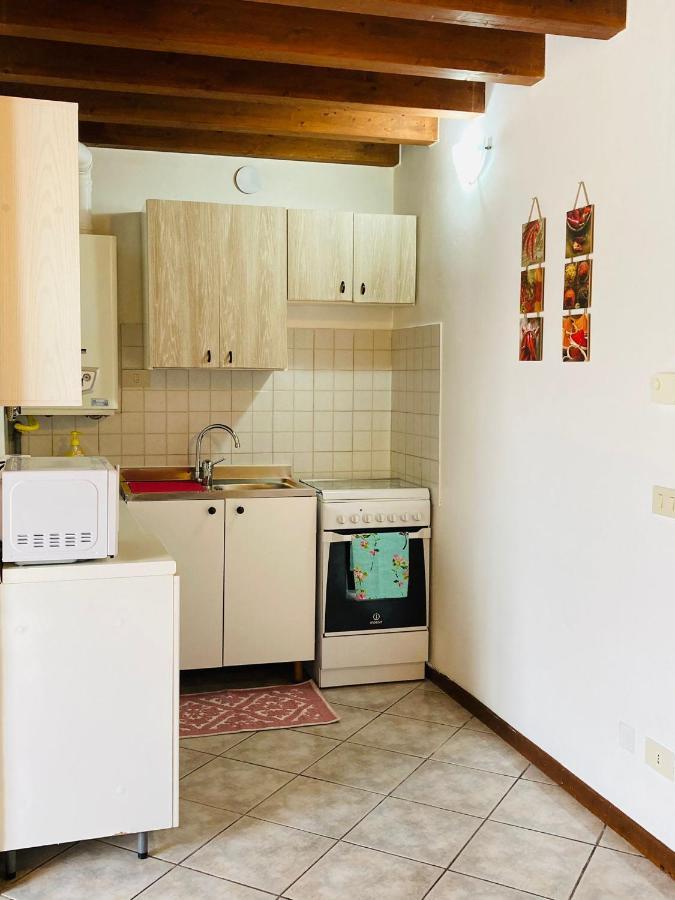 Palm Beach - Your Private And Complete Apartment In Desenzano Del Garda Zewnętrze zdjęcie