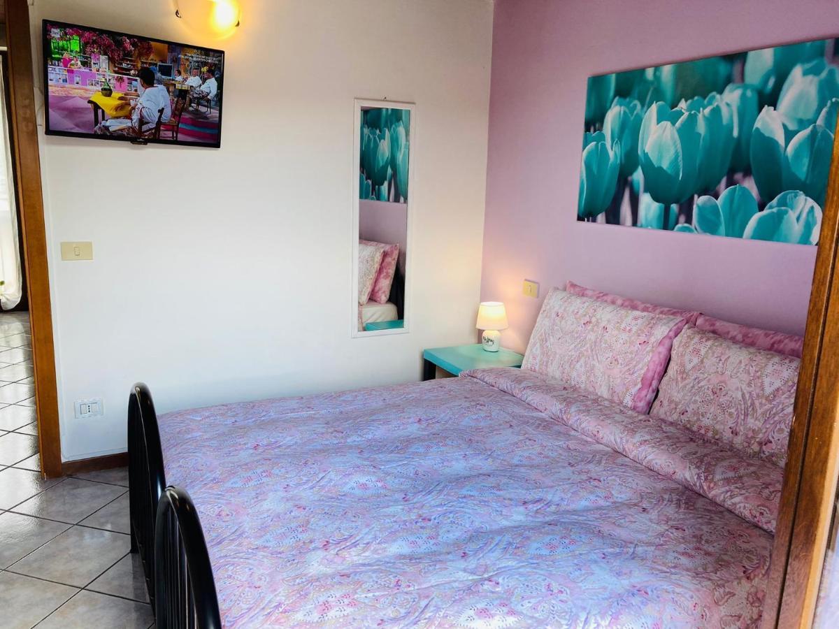 Palm Beach - Your Private And Complete Apartment In Desenzano Del Garda Zewnętrze zdjęcie